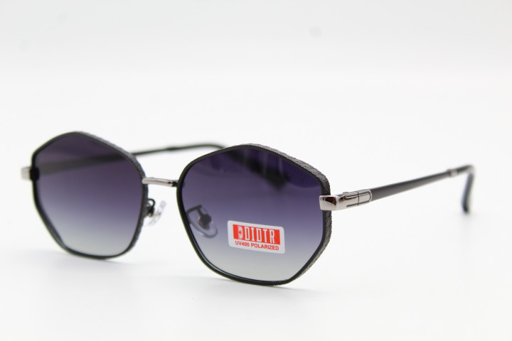 Солнцезащитные очки DIDTR (Polarized) с мешочком 0768 58-18-140 С4-124